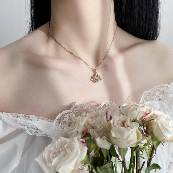 pendant necklaces fashion is clever and micro copper inlay zircon stainless steel chain necklace beating heart crown titanium clavicle, Silver
pendant necklaces fashion is clever and micro copper inlay zircon stainless steel chain necklace beating heart crown titanium clavicle, Silver