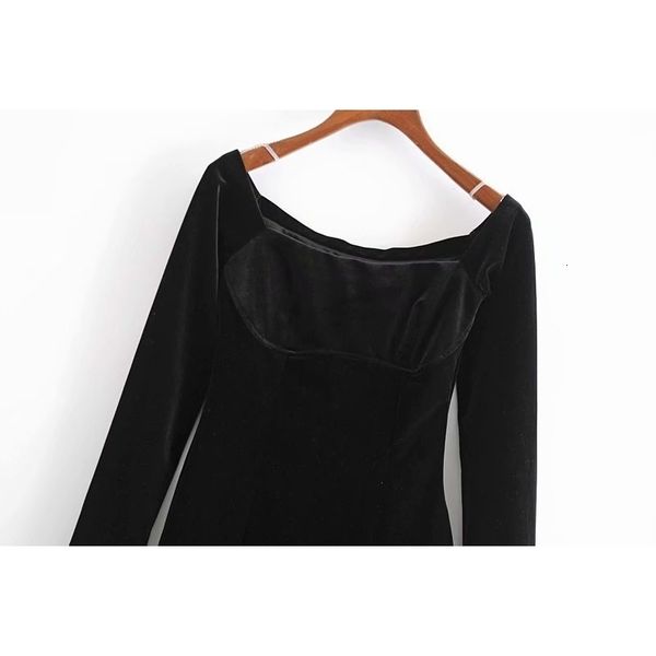 dresses fall women's casual style one line collar off shoulder long sleeve high waist slim velvet mini dress for women, Black;gray
dresses fall women's casual style one line collar off shoulder long sleeve high waist slim velvet mini dress for women, Black;gray