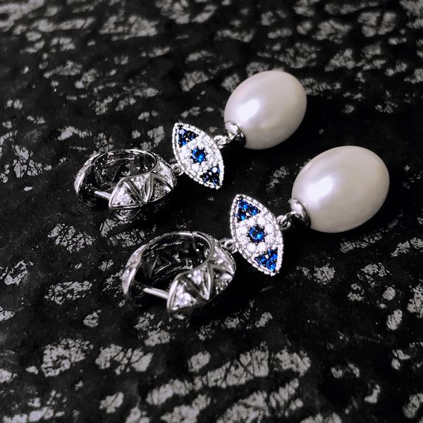 s925 sterling silver pattern circle dangle devil's eye pearl earrings fashion personality design luxury brand monaco jewelry give a bir
s925 sterling silver pattern circle dangle devil's eye pearl earrings fashion personality design luxury brand monaco jewelry give a bir