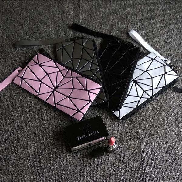 geometric zipper cosmetic bag women luminous makeup ladies cosmetics organizer folding travel make up wholesale bags & cases
geometric zipper cosmetic bag women luminous makeup ladies cosmetics organizer folding travel make up wholesale bags & cases