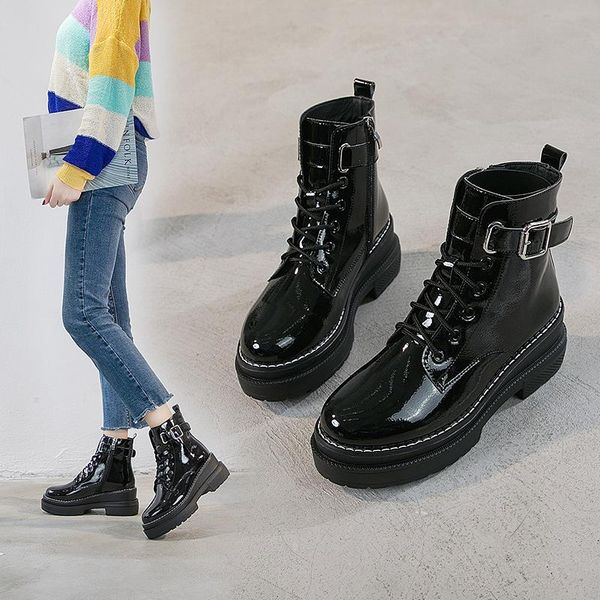 boots women's boot 2021 style thick bottom short fashion shoes, Black 
boots women's boot 2021 style thick bottom short fashion shoes, Black