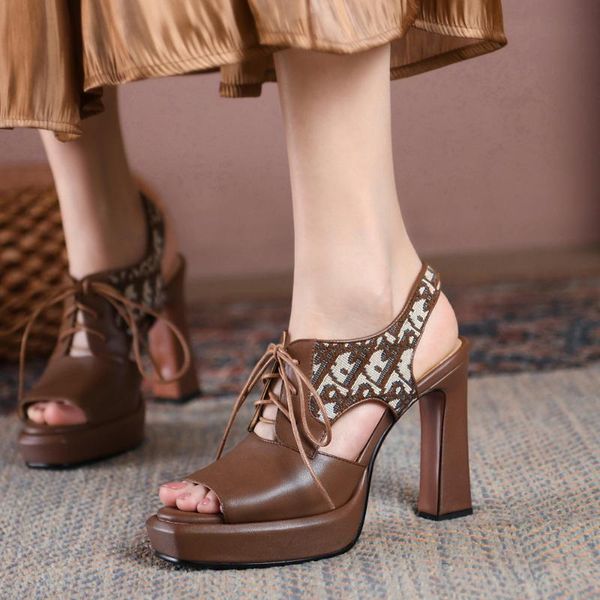 sandals 2021 fashion women high heel summer shoes ladies leather black/brown platform womens chunky heels pumps for girls 34-39
sandals 2021 fashion women high heel summer shoes ladies leather black/brown platform womens chunky heels pumps for girls 34-39