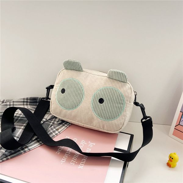 ugly lady cute little 2021 messenger student fashion single shoulder small square bag girl
ugly lady cute little 2021 messenger student fashion single shoulder small square bag girl