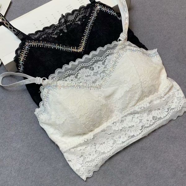 521 spot latex cup cover internet celebrity same lace mesh hem one-line tube womens vest sling, Black;white
521 spot latex cup cover internet celebrity same lace mesh hem one-line tube womens vest sling, Black;white