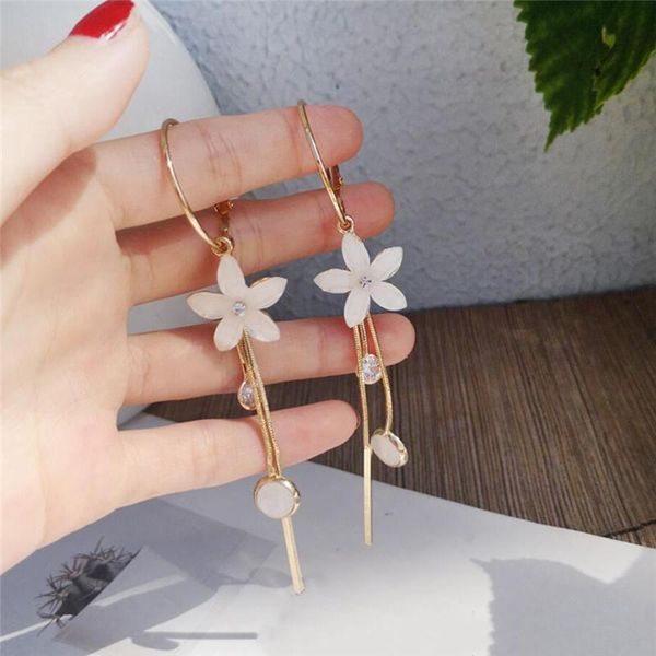 dangle & chandelier simulation pearl flower tassels eardrop earrings women korean fashion long asymmetric jewelry, Silver
dangle & chandelier simulation pearl flower tassels eardrop earrings women korean fashion long asymmetric jewelry, Silver
