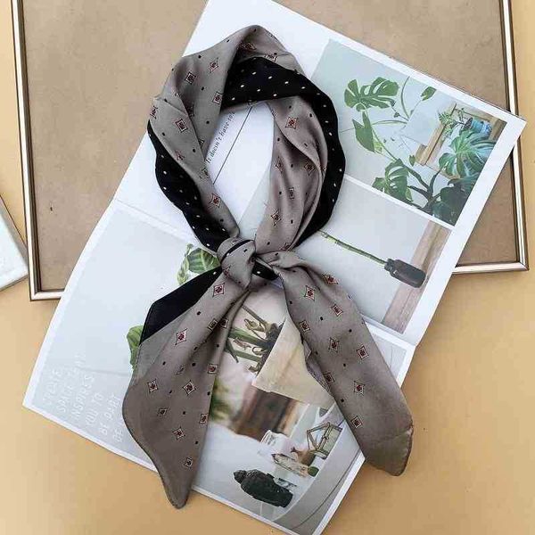 2020 women printed headband design scarf silk bow ribbon fashion bag handbag girl christmas gift, Silver
2020 women printed headband design scarf silk bow ribbon fashion bag handbag girl christmas gift, Silver