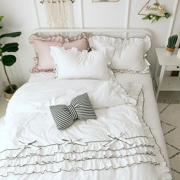 bedding sets pure cotton lace white duvet cover luxury bed linen princess skirt twin full king wedding bedclothes
bedding sets pure cotton lace white duvet cover luxury bed linen princess skirt twin full king wedding bedclothes
