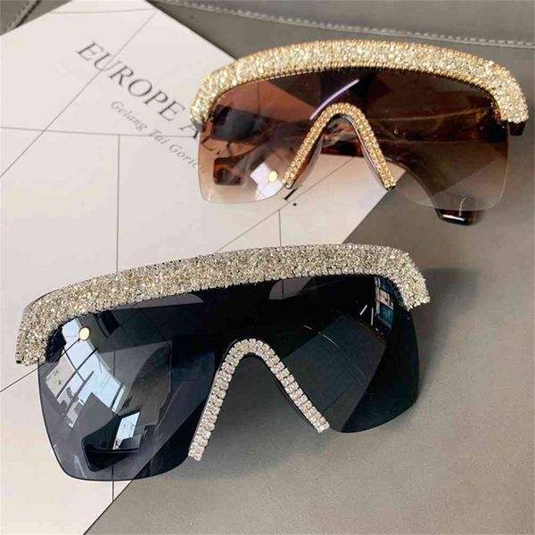 80% off store online stars in the same fashion: ins red exaggerated sunglasses, goggles with drilling glasses, White;black
80% off store online stars in the same fashion: ins red exaggerated sunglasses, goggles with drilling glasses, White;black
