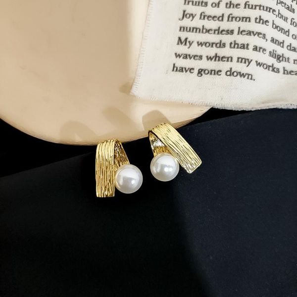 stud girl earrings silver needle pearl retro metal geometric for women cute fashion jewelry accessories wholesale, Golden;silver
stud girl earrings silver needle pearl retro metal geometric for women cute fashion jewelry accessories wholesale, Golden;silver