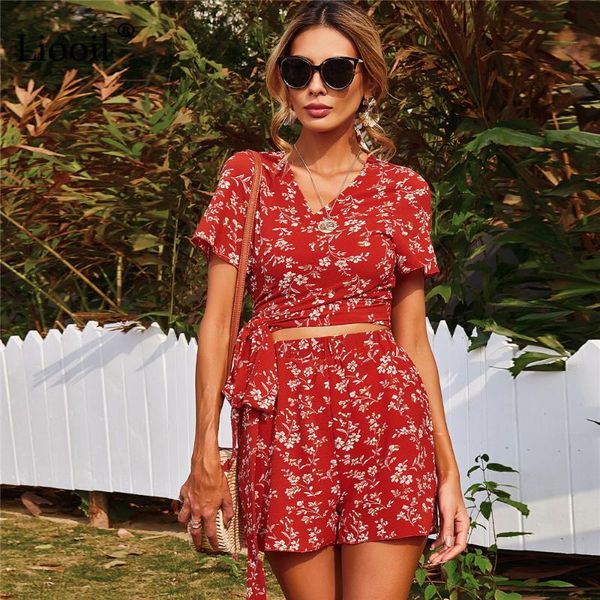 women's tracksuits liooil casual two piece sets for women floral print v neck short sleeve crop and high waisted shorts summer 2 pcs ou, Gray
women's tracksuits liooil casual two piece sets for women floral print v neck short sleeve crop and high waisted shorts summer 2 pcs ou, Gray