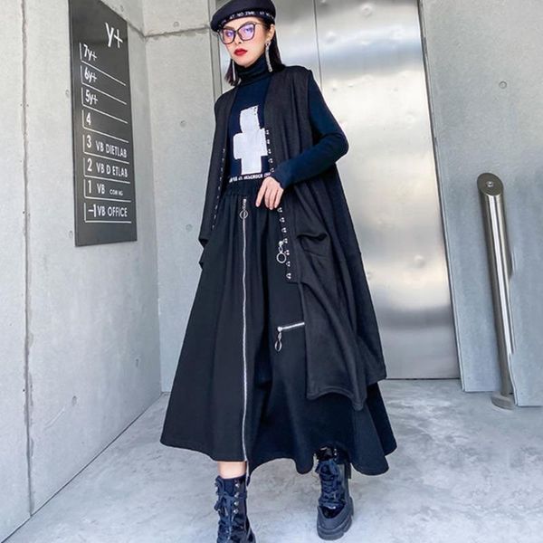women's vests xuxi spring autumn 2021 informal large size loose vest half roomy sleeveless collar five dressesl trend fz1177, Black;white
women's vests xuxi spring autumn 2021 informal large size loose vest half roomy sleeveless collar five dressesl trend fz1177, Black;white
