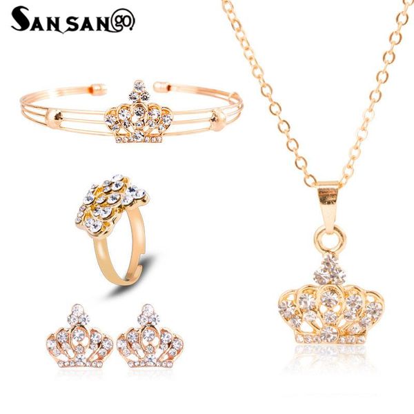 pendant necklaces 5pcs/set crown rhinestone necklace +stud earrings+ring+bracelet set fashion jeweiry sets for women party deco gift, Silver
pendant necklaces 5pcs/set crown rhinestone necklace +stud earrings+ring+bracelet set fashion jeweiry sets for women party deco gift, Silver