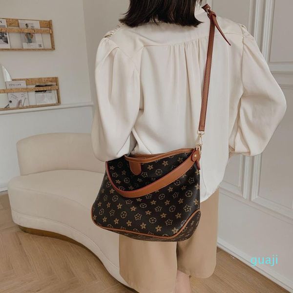 evening bags women's bag fashion exquisite shopping retro casual women totes shoulder shopper luxury woman baguette 9777
evening bags women's bag fashion exquisite shopping retro casual women totes shoulder shopper luxury woman baguette 9777