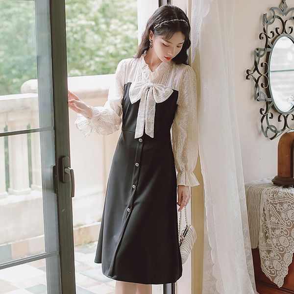 casual dresses french ruffled patchwork v-neck design temperament dress chiffon embroidery bowknot cute ladies autumn elegant retro midi, Black;gray
casual dresses french ruffled patchwork v-neck design temperament dress chiffon embroidery bowknot cute ladies autumn elegant retro midi, Black;gray