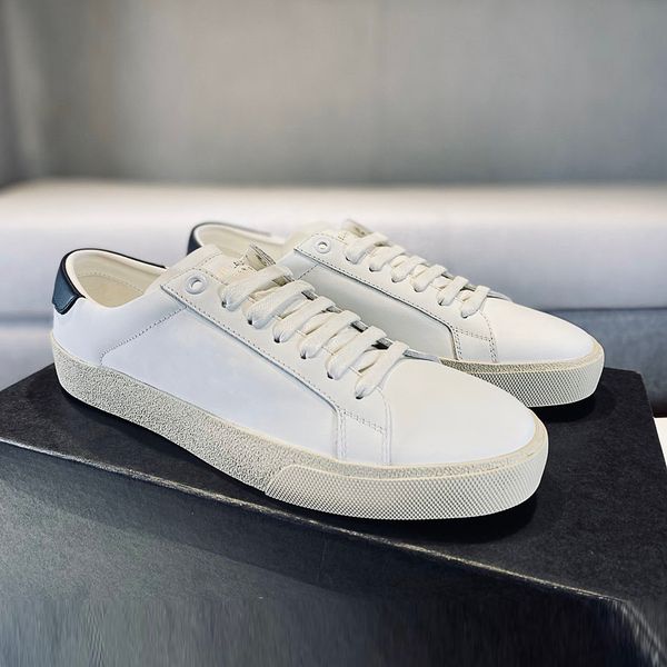 2021ss luxury casual shoes lace up designer shoes white black comfort pretty luxury sneakers fashion casual real leather shoes men sneakers
2021ss luxury casual shoes lace up designer shoes white black comfort pretty luxury sneakers fashion casual real leather shoes men sneakers