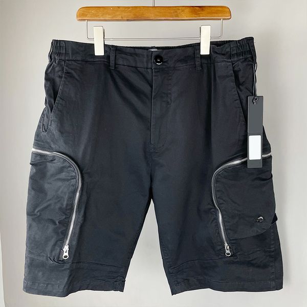 summer casual men's shorts relaxed exercise overalls beach pants with badge fashion jogging clothes european and american brands, White;black
summer casual men's shorts relaxed exercise overalls beach pants with badge fashion jogging clothes european and american brands, White;black