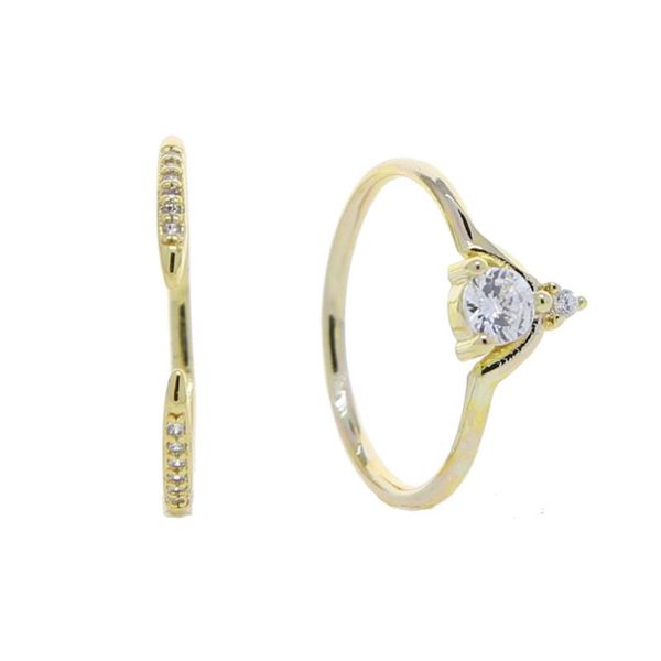 gold color elegent queen crown shaped rings dainty 2pcs pave big cz women princess wedding fashion jewelry, Slivery;golden
gold color elegent queen crown shaped rings dainty 2pcs pave big cz women princess wedding fashion jewelry, Slivery;golden