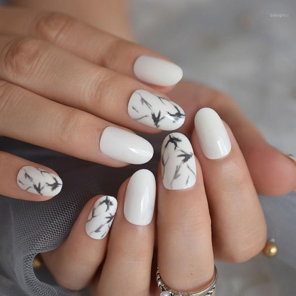oval marble nails white medium size black pattern artificial false grace style ladies finger decoration tips 241, Red;gold
oval marble nails white medium size black pattern artificial false grace style ladies finger decoration tips 241, Red;gold
