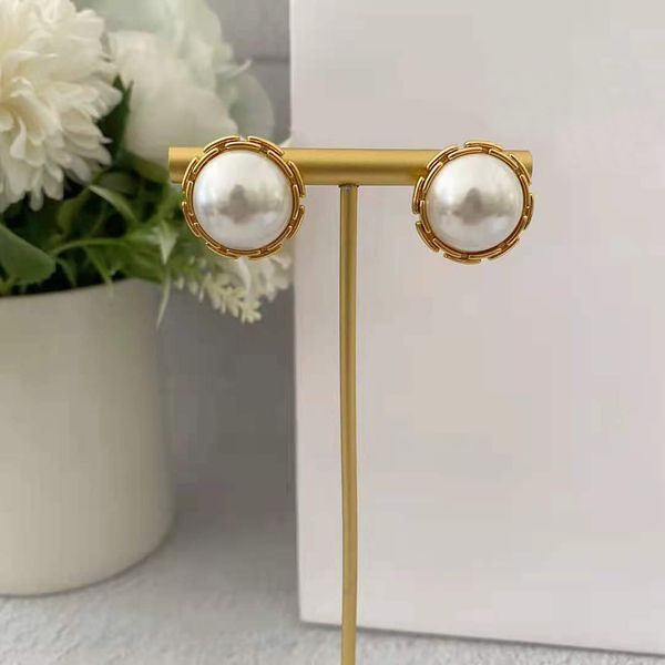 new arrival designer jewelry women earrings pearl stud for fashion lady party gifts, Silver
new arrival designer jewelry women earrings pearl stud for fashion lady party gifts, Silver