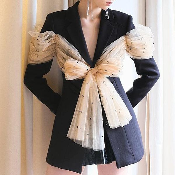 women's jackets personalized designer small suit women 2021 spring mesh polka dot printing stitching v neck halter jacket, Black;brown
women's jackets personalized designer small suit women 2021 spring mesh polka dot printing stitching v neck halter jacket, Black;brown