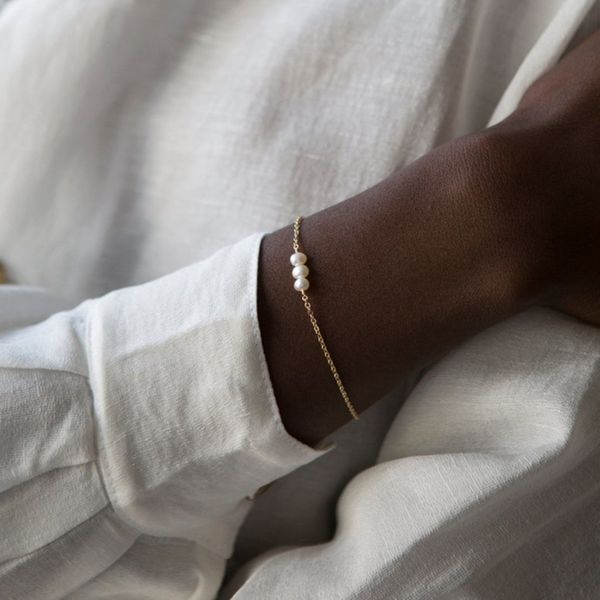 gold filled natuurlijke zoetwater parels armband handgemaakte sieraden parel en boho charms vintage vrouwen, Golden;silver
gold filled natuurlijke zoetwater parels armband handgemaakte sieraden parel en boho charms vintage vrouwen, Golden;silver