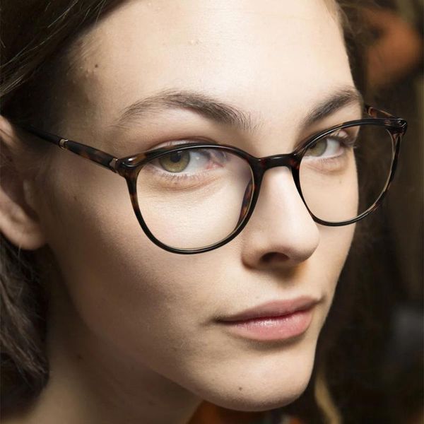 sunglasses 80257 round anti-blue light spring leg glasses frame for men women optical fashion computer eyeglasses, White;black
sunglasses 80257 round anti-blue light spring leg glasses frame for men women optical fashion computer eyeglasses, White;black