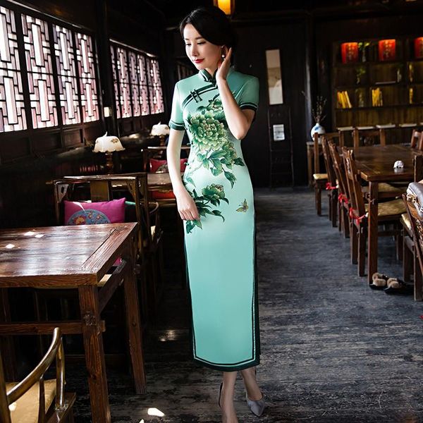 summer female slim long cheongsam sweet flower print short sleeve qipao green vintage button trim exquisite chinese dress ethnic clothing, Red
summer female slim long cheongsam sweet flower print short sleeve qipao green vintage button trim exquisite chinese dress ethnic clothing, Red