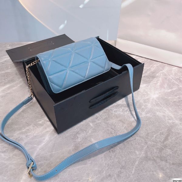 ladies blue check leather crossbody bag cartable femme fashion elegant shopping portable waterproof designer handbag
ladies blue check leather crossbody bag cartable femme fashion elegant shopping portable waterproof designer handbag