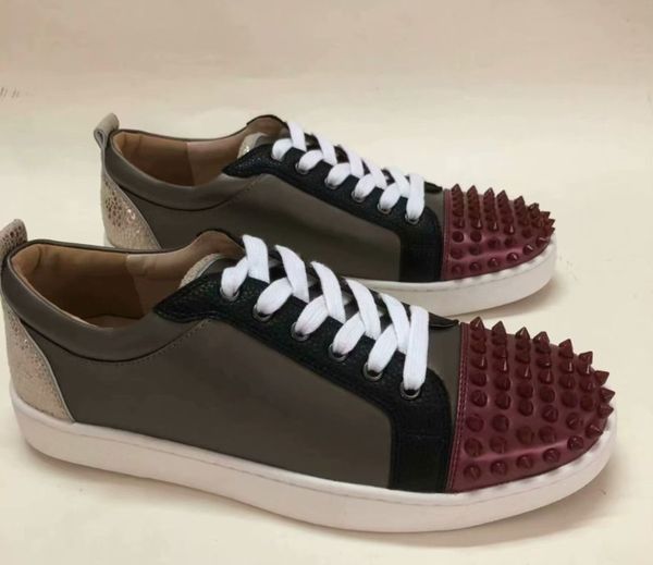 2021 designer bottom is red shoe low cut suede spike for men and women luxury shoes party wedding crystal leather sneakers mkj001, Red;white
2021 designer bottom is red shoe low cut suede spike for men and women luxury shoes party wedding crystal leather sneakers mkj001, Red;white