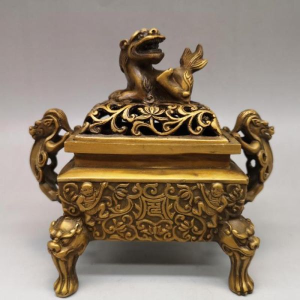 fragrance lamps chinese collection rare brass copper carved loong dragon head statue incensory burner decoration ornaments
fragrance lamps chinese collection rare brass copper carved loong dragon head statue incensory burner decoration ornaments