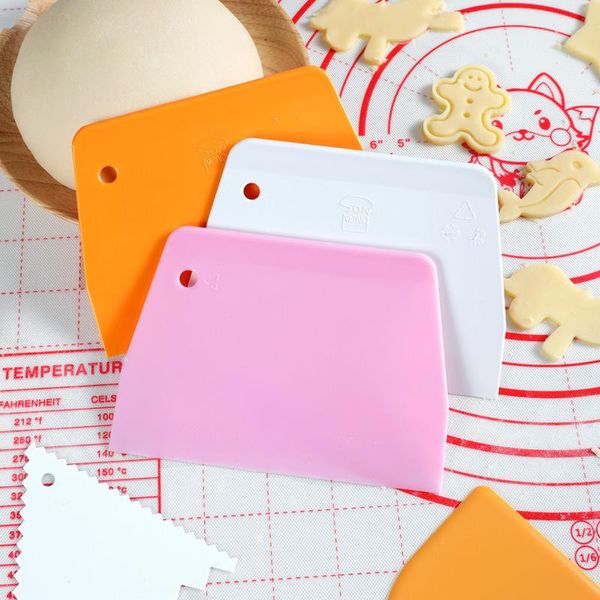 plastic kitchen tools baking cutters pastry spatulas pizza scraper fondant dough cutter cake decoration accessories &
plastic kitchen tools baking cutters pastry spatulas pizza scraper fondant dough cutter cake decoration accessories &