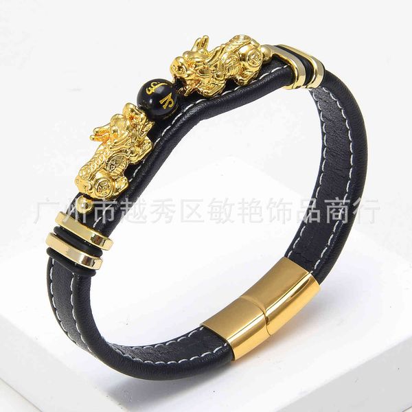 souvenirs hand catenary fashion woven single-layer stone leather rope bracelet metal buckle stainless steel magnetic
souvenirs hand catenary fashion woven single-layer stone leather rope bracelet metal buckle stainless steel magnetic