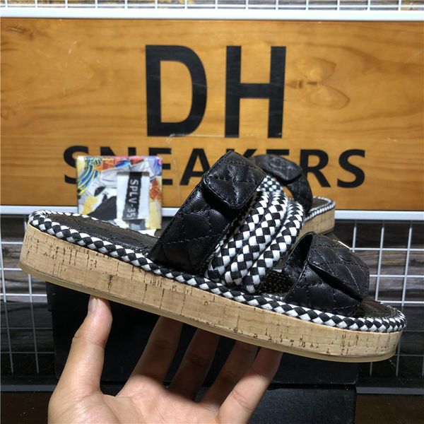 paris fashion men women designer slipper slides shoes summer rubber sandal beach slide fashions womens indoor slippers size with box 36-45, Black
paris fashion men women designer slipper slides shoes summer rubber sandal beach slide fashions womens indoor slippers size with box 36-45, Black