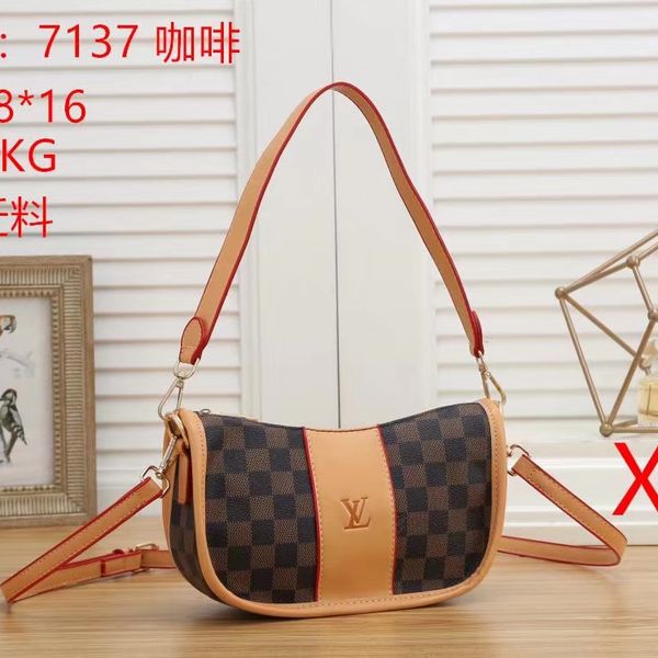 woman luxurys designers crossbody bags wallet backpack handbags purses card holder bag shoulder tote mini 5 color
woman luxurys designers crossbody bags wallet backpack handbags purses card holder bag shoulder tote mini 5 color