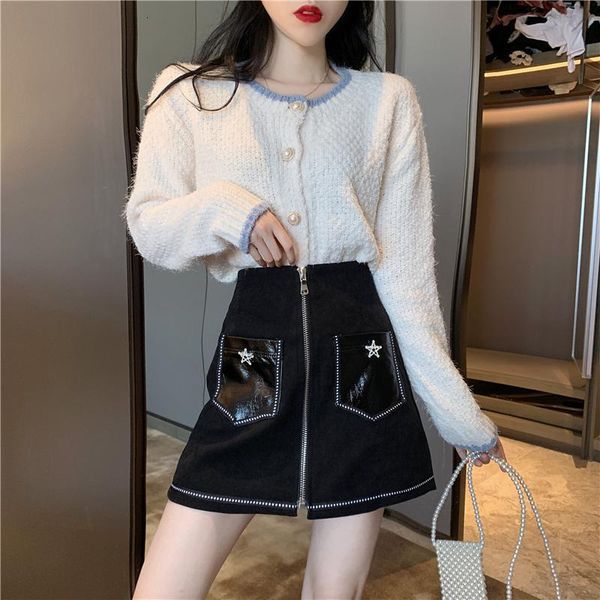 skirts autumn and winter black a-line temperament high waist thin all-match bag hip skirt women's clothing ayw6
skirts autumn and winter black a-line temperament high waist thin all-match bag hip skirt women's clothing ayw6