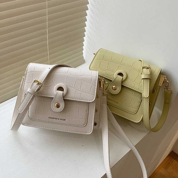 advanced sense women's 2021 fashion foreign style msenger versatile single shoulder small square bag
advanced sense women's 2021 fashion foreign style msenger versatile single shoulder small square bag