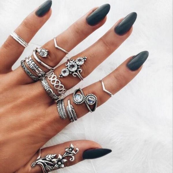 13pcs opal flower rings set boho silver color knot crystal wedding party finger jewelry accessories 2021 drop, Slivery;golden
13pcs opal flower rings set boho silver color knot crystal wedding party finger jewelry accessories 2021 drop, Slivery;golden