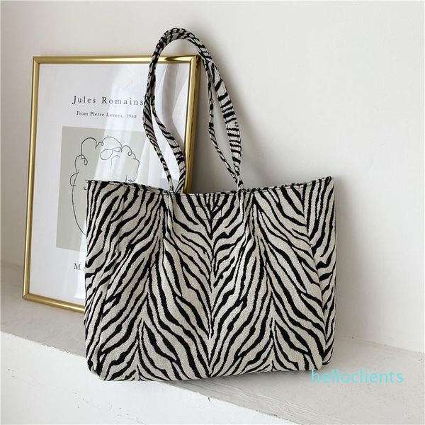 evening bags zebra pattern canvas tote for women 2021 designer large-capacity shoulder bag female
evening bags zebra pattern canvas tote for women 2021 designer large-capacity shoulder bag female