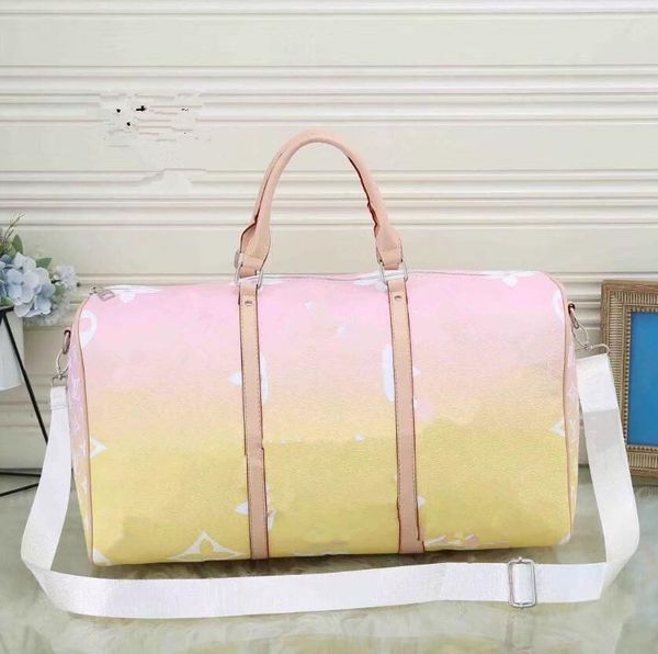 designer gradient letters mens duffel bags luxury couple leather letter crossbody handbag travel bag brand men and women large capacity trip
designer gradient letters mens duffel bags luxury couple leather letter crossbody handbag travel bag brand men and women large capacity trip