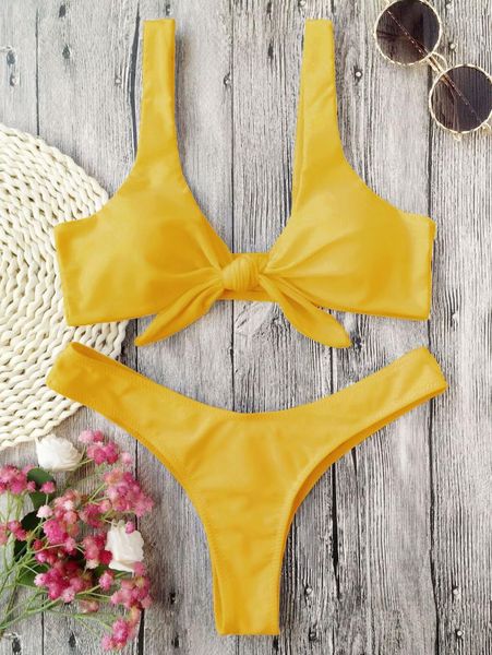 women's swimwear thong bathing suit swimming front bikinis bikini set push up swimsuit bandage 2021 yellow women printed ,solid, White;black
women's swimwear thong bathing suit swimming front bikinis bikini set push up swimsuit bandage 2021 yellow women printed ,solid, White;black