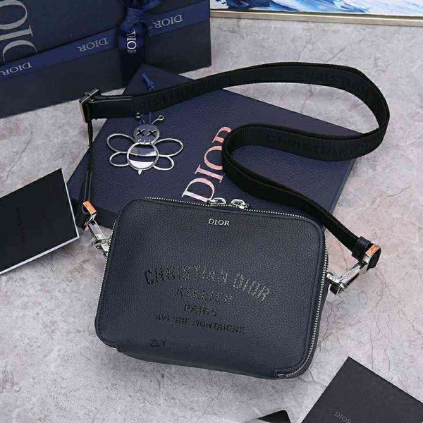 dioo dimeo one shoulder messenger bag briefcase backpack mountaineering printing hand wallet original sheet zly bags
dioo dimeo one shoulder messenger bag briefcase backpack mountaineering printing hand wallet original sheet zly bags