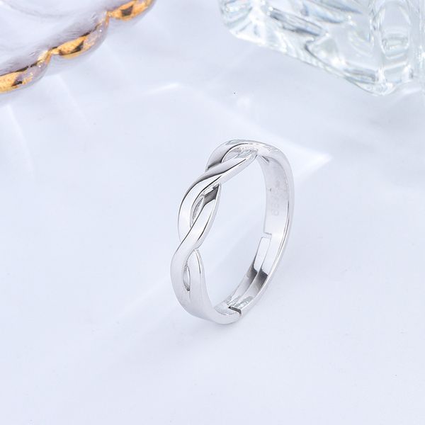 korean version s999 winding women's fashion personality wheel of destiny versatile pure silver ring
korean version s999 winding women's fashion personality wheel of destiny versatile pure silver ring