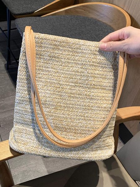 evening bags dn straw woven tote women's shoulder bucket bag for beach vacaion fashionable ratten bohemian large capacity female
evening bags dn straw woven tote women's shoulder bucket bag for beach vacaion fashionable ratten bohemian large capacity female