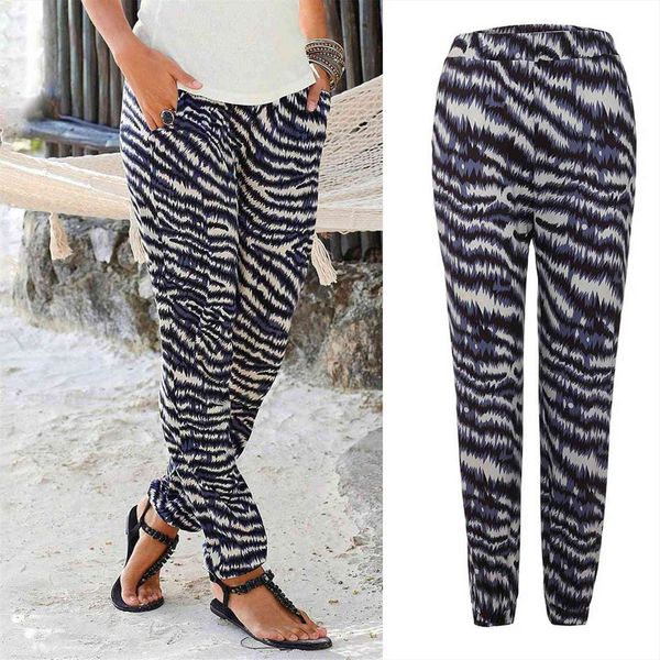 chic fashion floral print women pant wide leg vintage high elastic waist side pockets female trousers mujer, Black;white
chic fashion floral print women pant wide leg vintage high elastic waist side pockets female trousers mujer, Black;white
