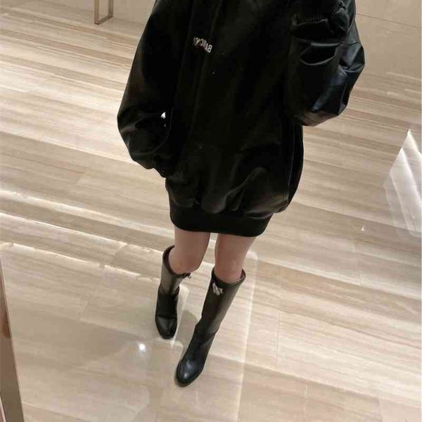 aw2021 b * loose wide version black hooded leather sweater high-grade sheepskin jacket sports leisure running
aw2021 b * loose wide version black hooded leather sweater high-grade sheepskin jacket sports leisure running