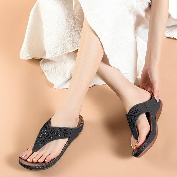 slippers summer fashion women's beach flip flops ladies cool hollow platform shoes crystal flat non-slip cozy sole plus size, Black
slippers summer fashion women's beach flip flops ladies cool hollow platform shoes crystal flat non-slip cozy sole plus size, Black