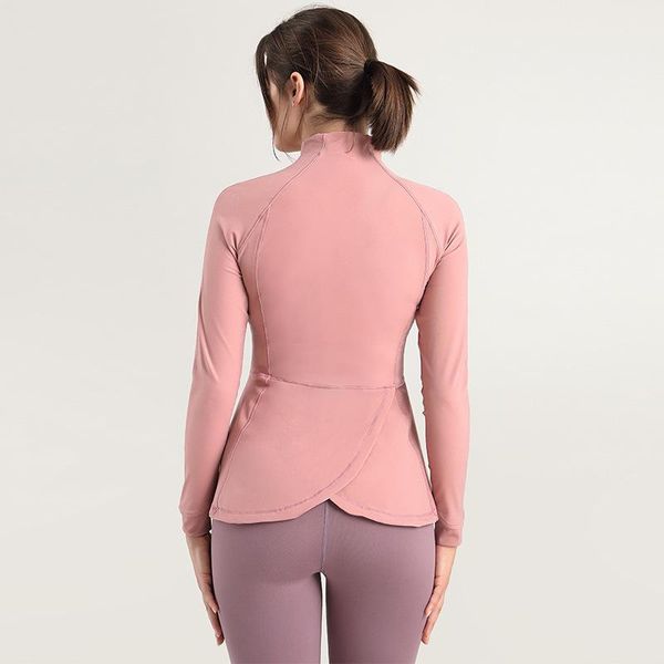 yoga outfits elegant slim fit back opened long sleeve sport shirt women workout stand collar half zipper gym running top, White;red
yoga outfits elegant slim fit back opened long sleeve sport shirt women workout stand collar half zipper gym running top, White;red
