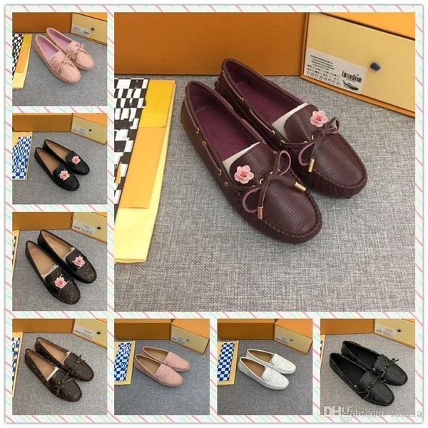 l5 2021 ladies brand black patent leather with 9 5cm thick plaid high heels shallow mouth sleeveless dress shoes size 3541 
l5 2021 ladies brand black patent leather with 9 5cm thick plaid high heels shallow mouth sleeveless dress shoes size 3541