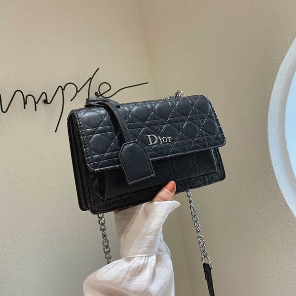 2021 popular fashion small square versatile large capacity single shoulder messenger bag for women luxuryss designerss yw
2021 popular fashion small square versatile large capacity single shoulder messenger bag for women luxuryss designerss yw