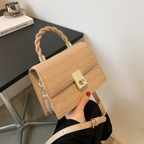 evening bags ladies leather handbag 2021 trendy fashion messenger bag texture single shoulder casual small square
evening bags ladies leather handbag 2021 trendy fashion messenger bag texture single shoulder casual small square